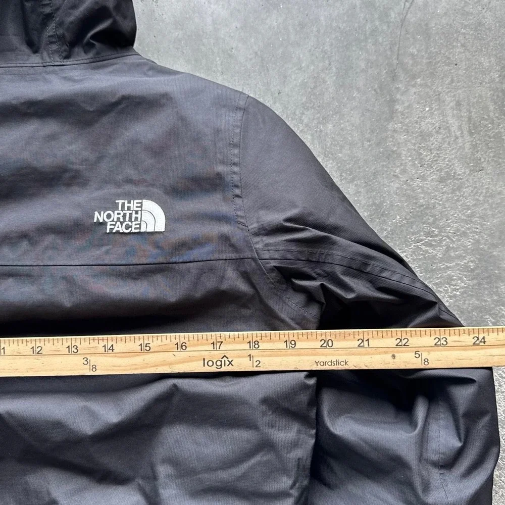 The North Face 600 Dryvent Black Kids Jacket